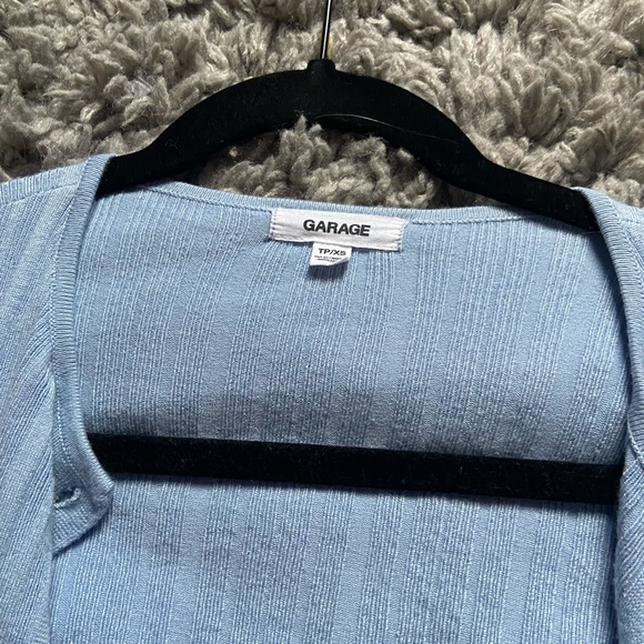 Garage button up - Picture 4 of 4